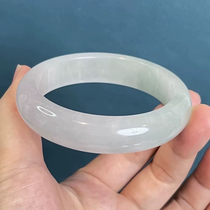 Oil- jadeite  ice-type light g - đánh giá và giá Lighting